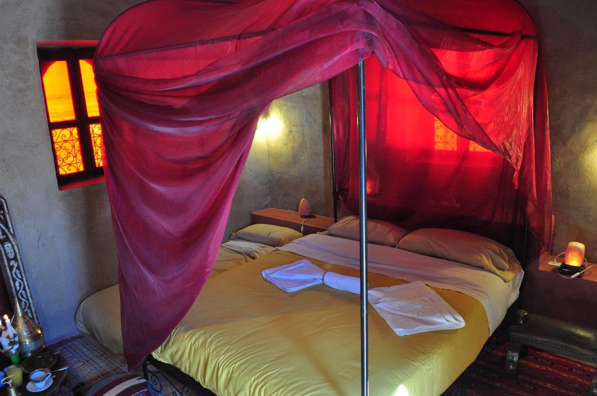 Auberge Kasbah Leila Erfúd Kültér fotó