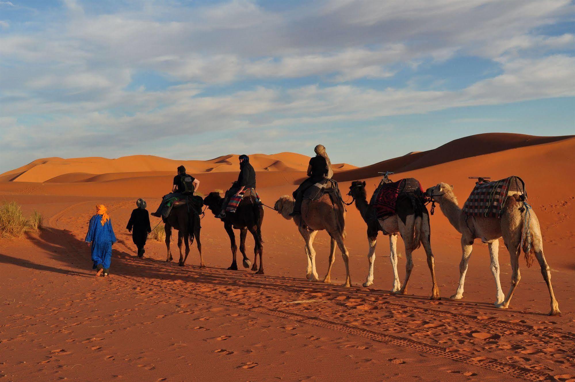 Auberge Kasbah Leila Erfúd Kültér fotó